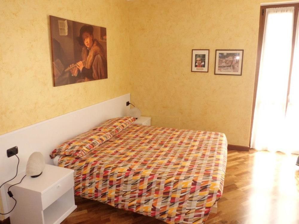 B&b-foresteria Casa Della Musica Alojamento de Acomodação e Pequeno-almoço Mandello del Lario